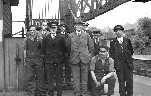 Ingrow East station staff c.1948
